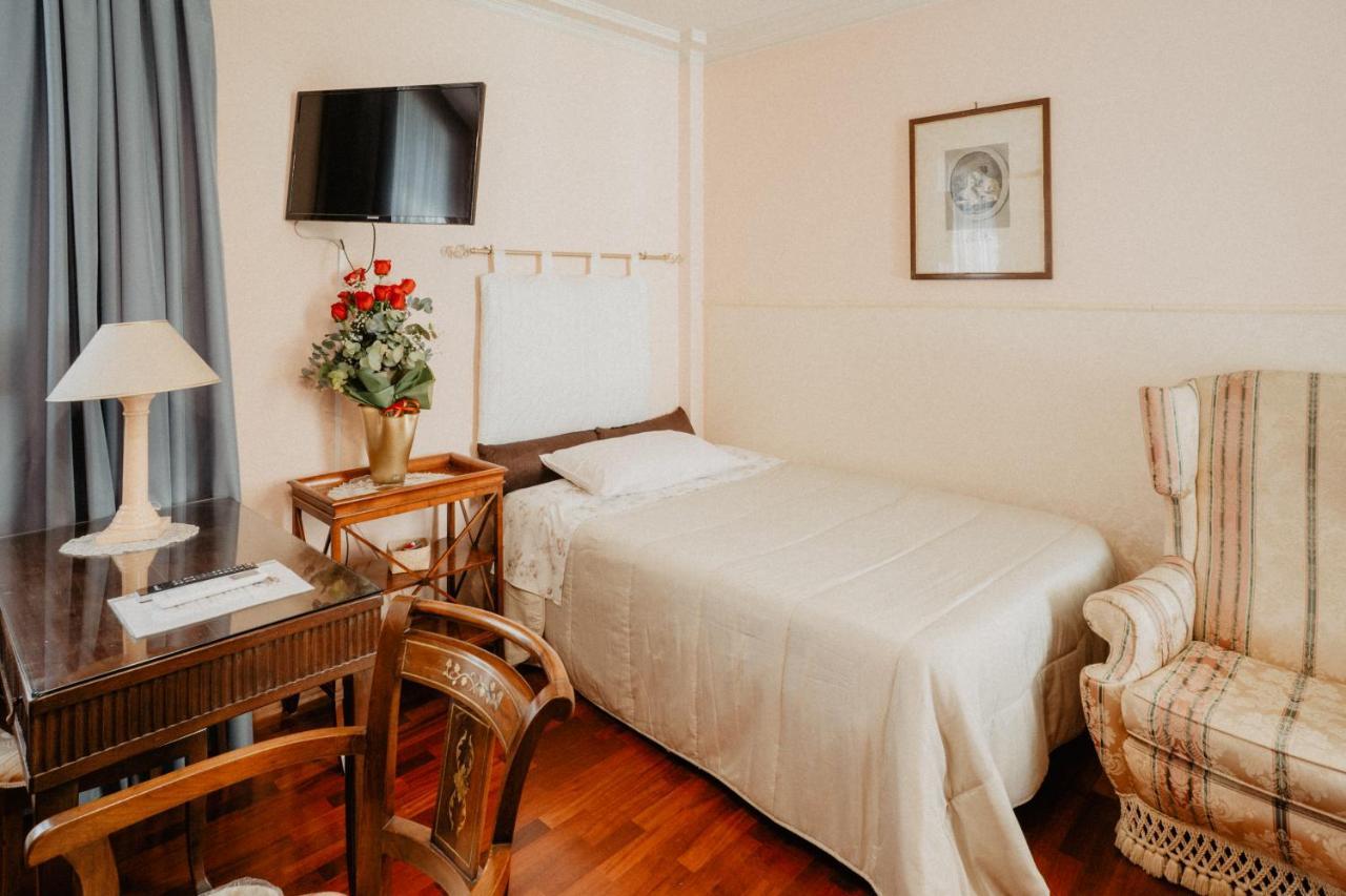 Villa Luigi XVI Taranto Dış mekan fotoğraf